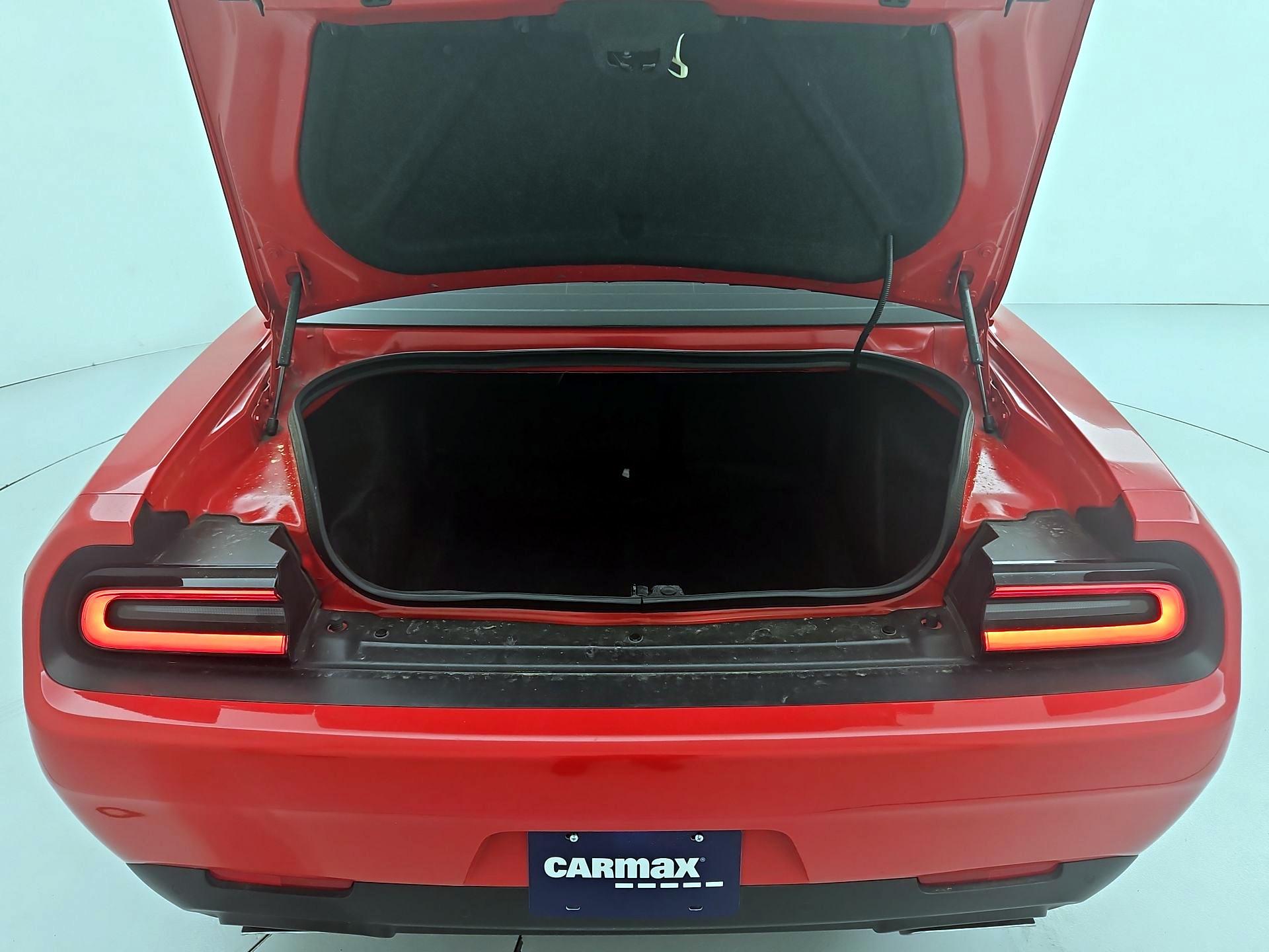 Thumbnail: 2019 Dodge Challenger - 20