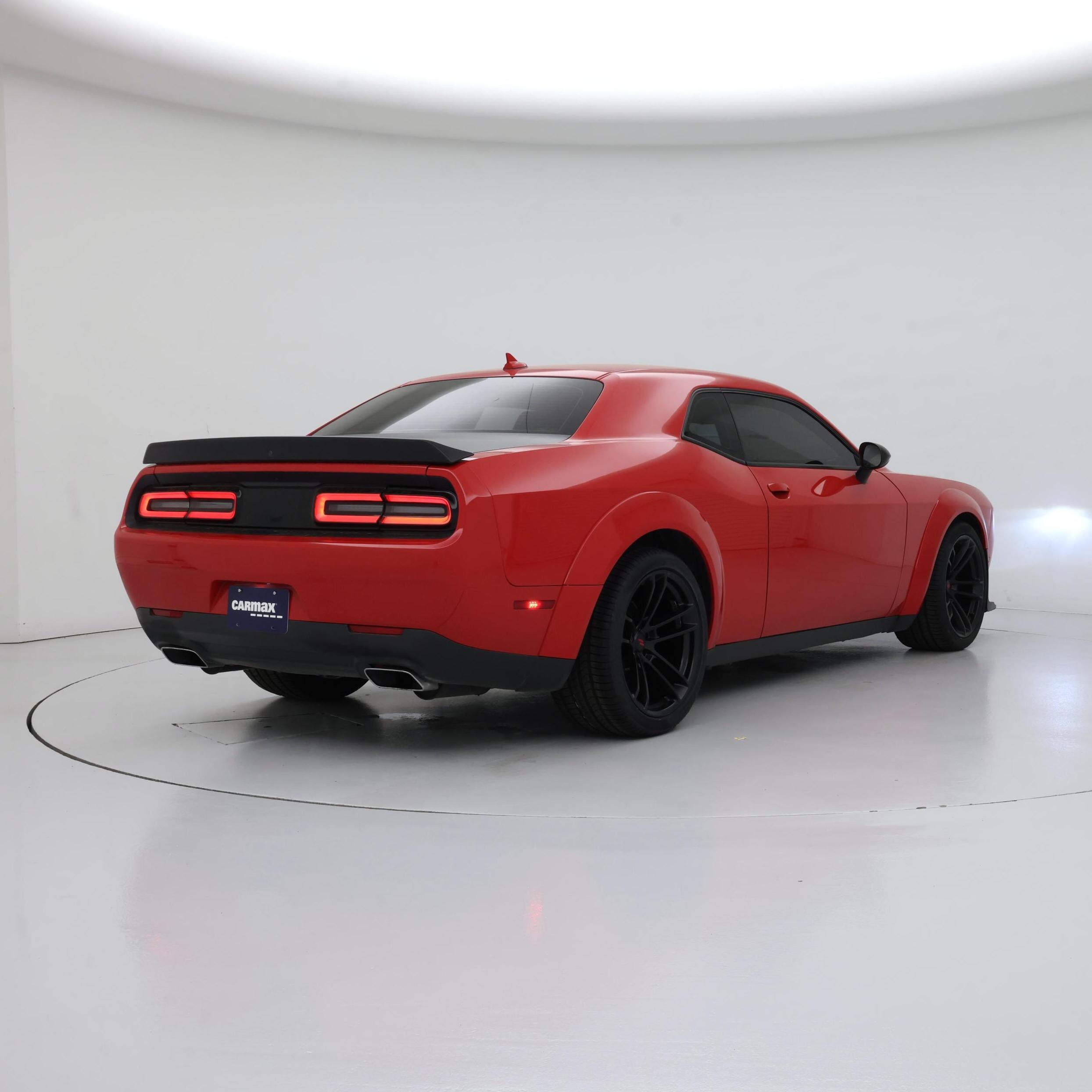 Thumbnail: 2019 Dodge Challenger - 8