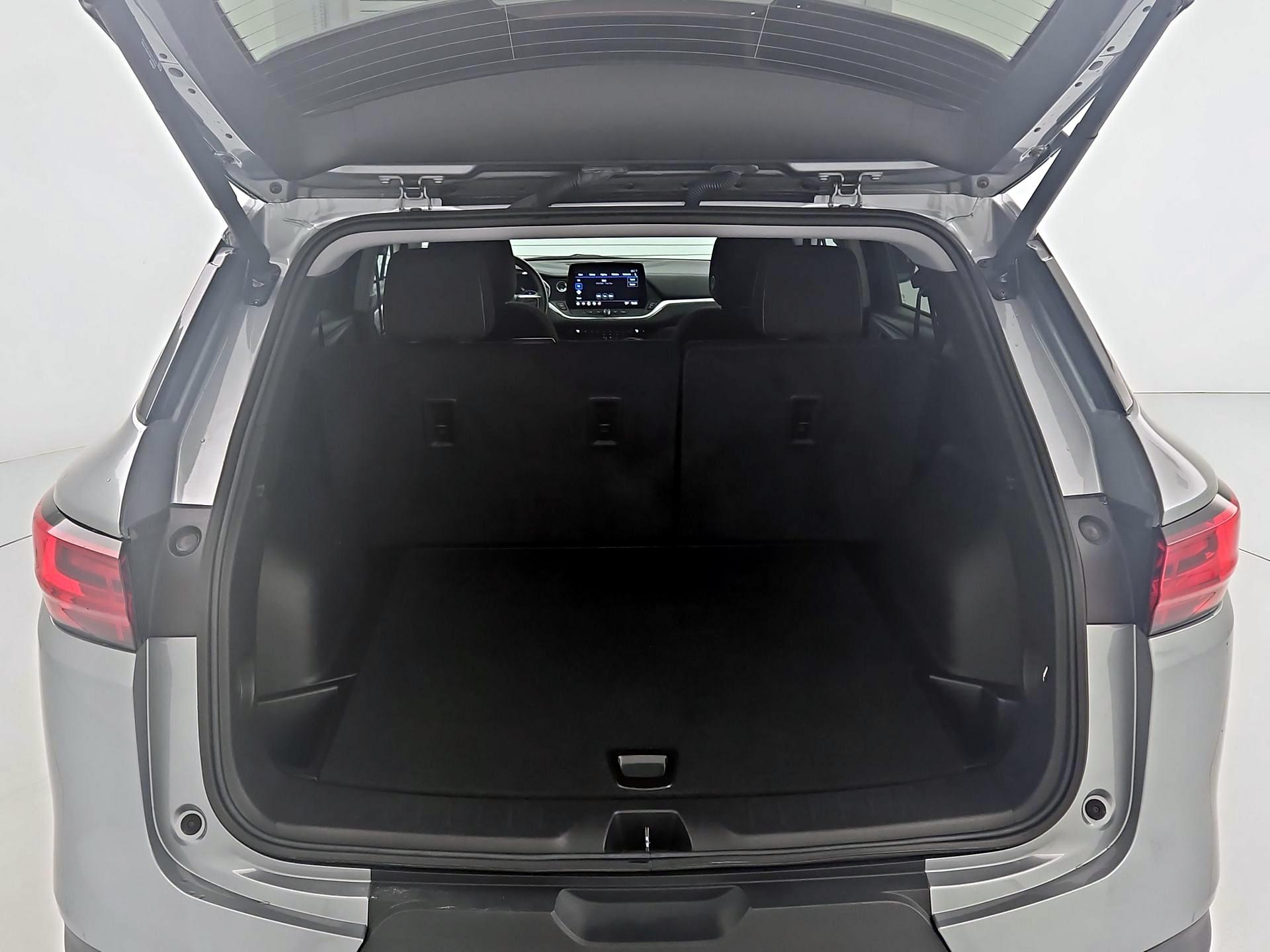 Thumbnail: 2023 Chevrolet Blazer - 20