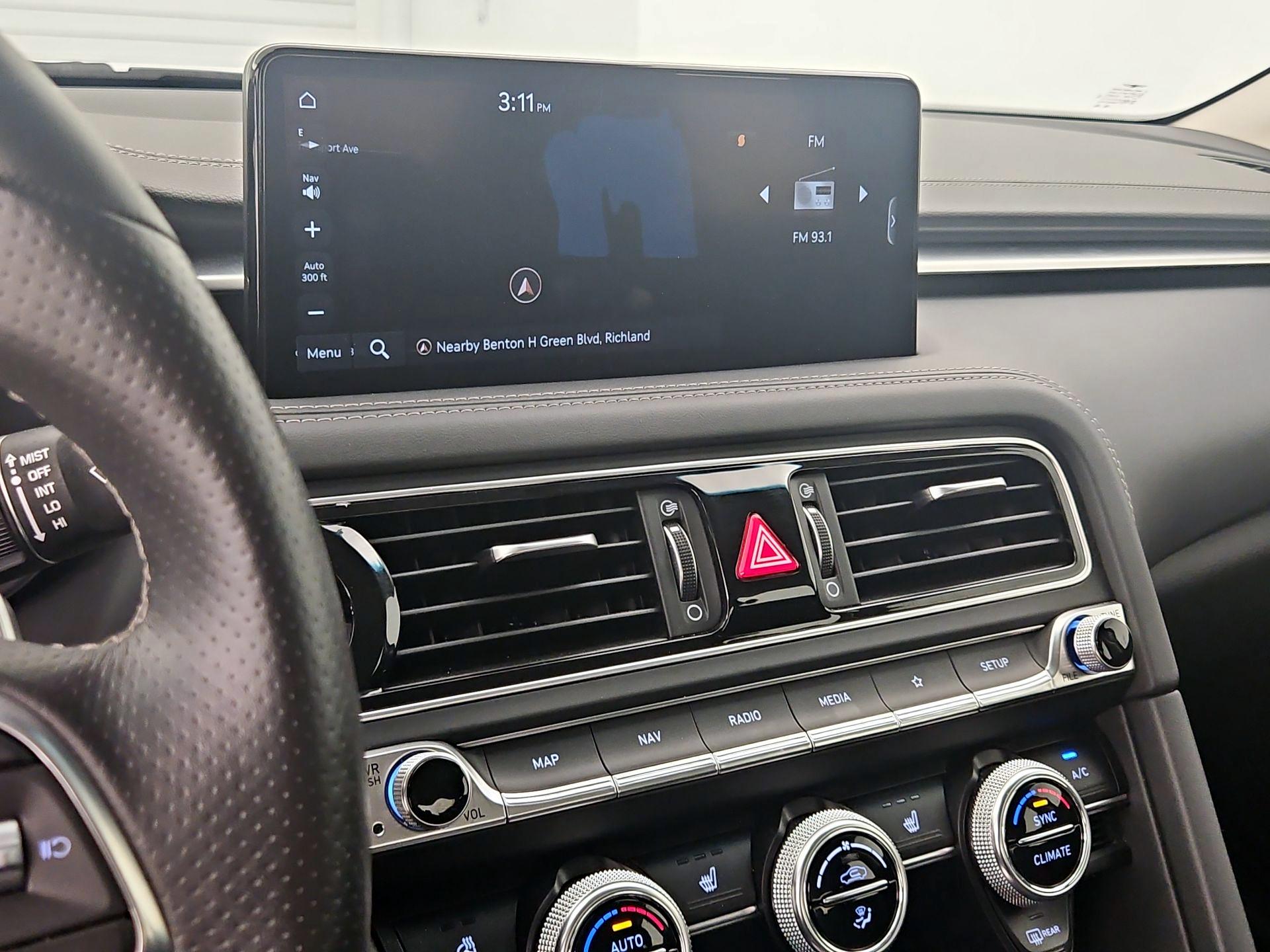 Thumbnail: 2023 Genesis G70 - 14