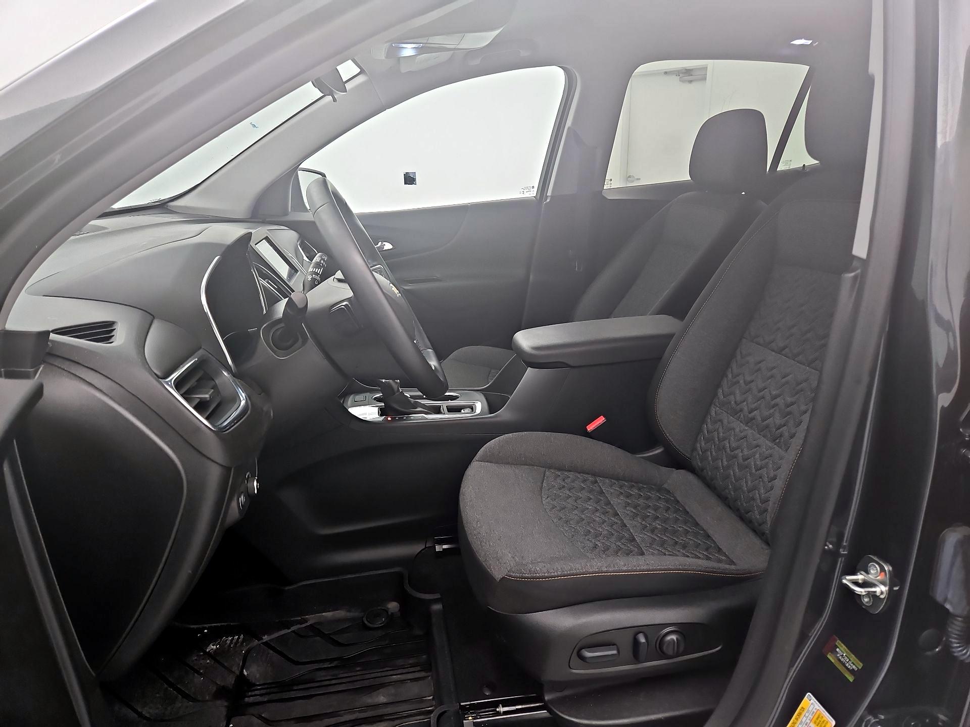 Thumbnail: 2023 Chevrolet Equinox - 11