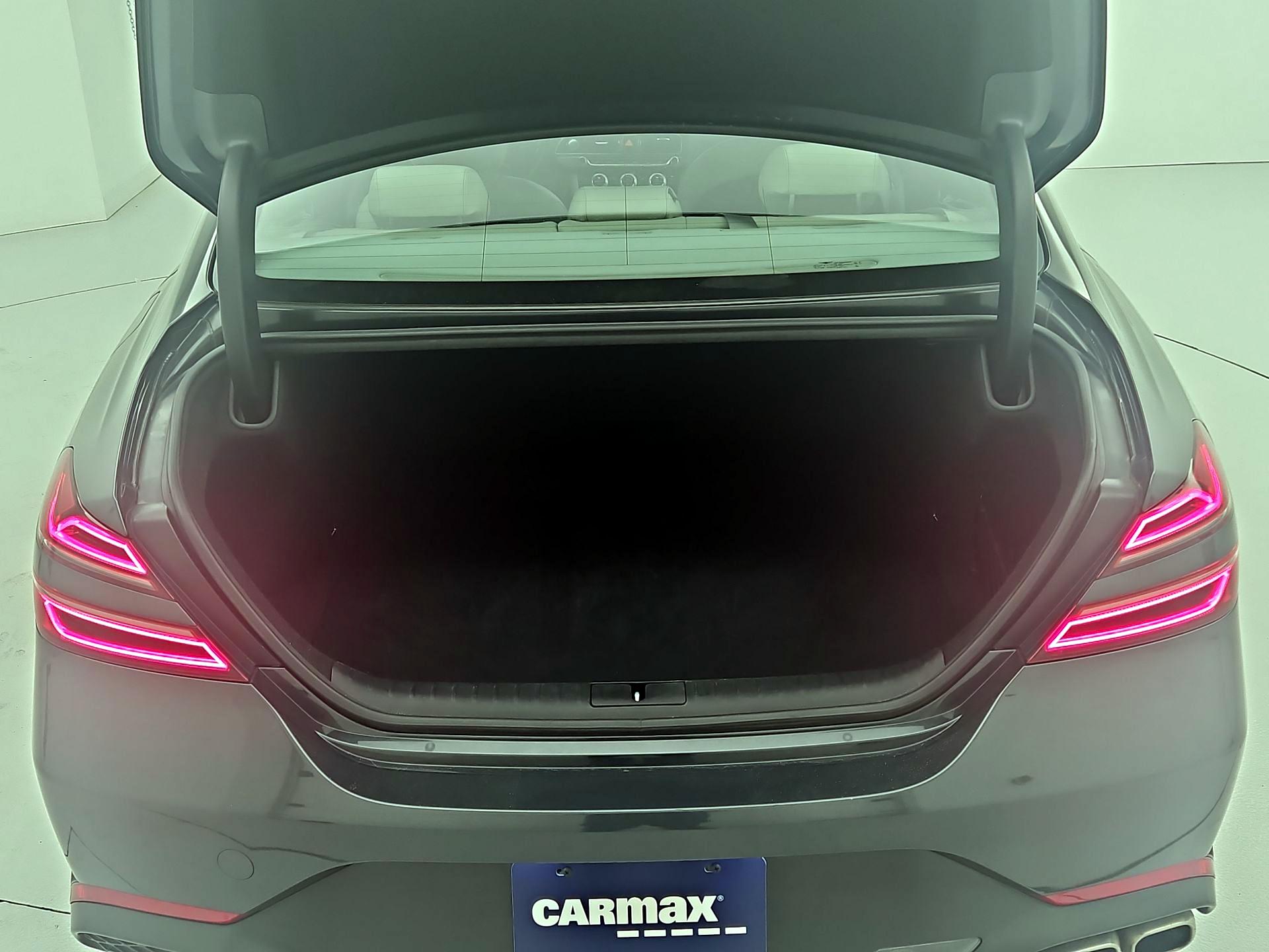 Thumbnail: 2023 Genesis G70 - 19