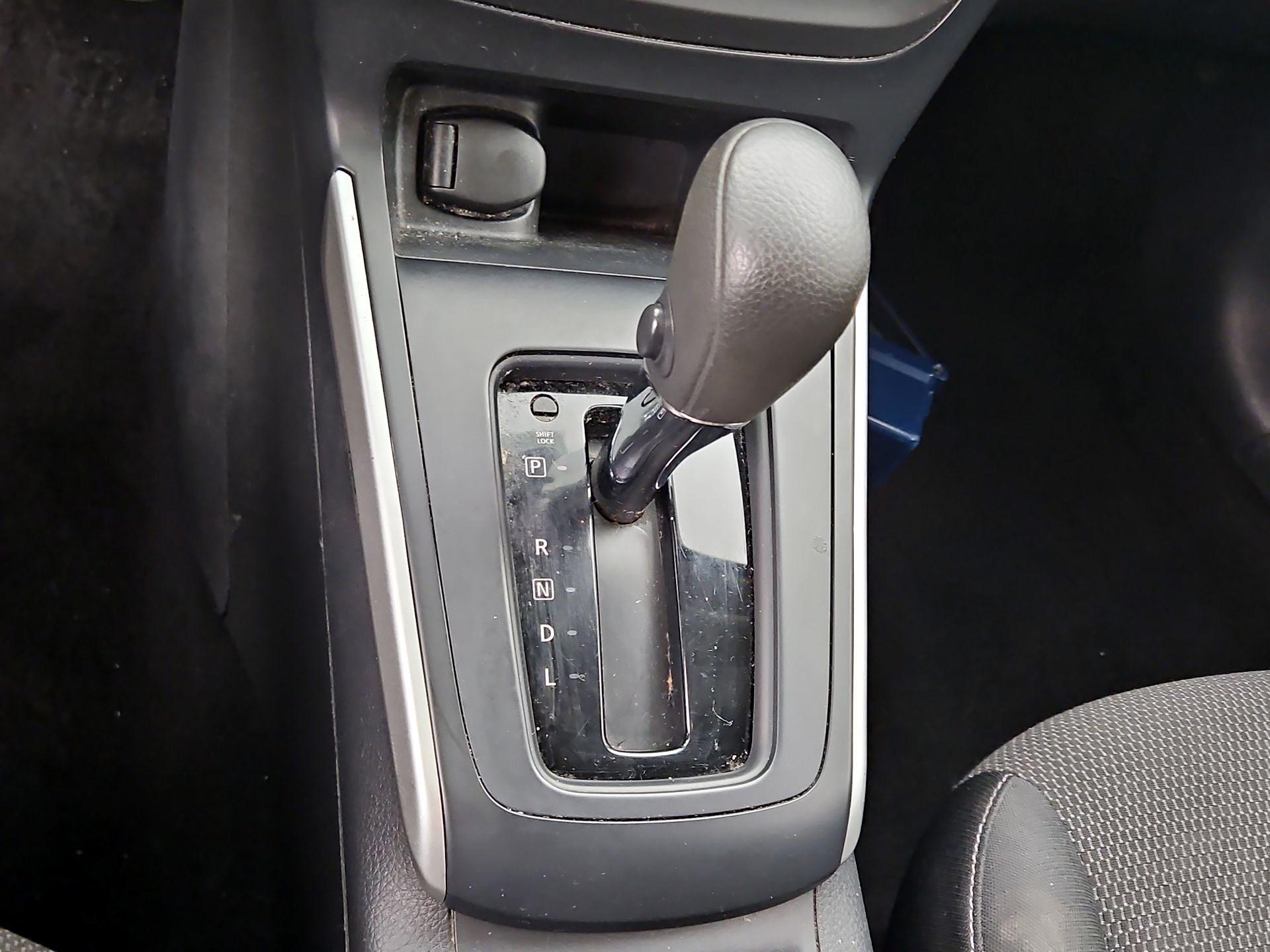 Thumbnail: 2016 Nissan Sentra - 16