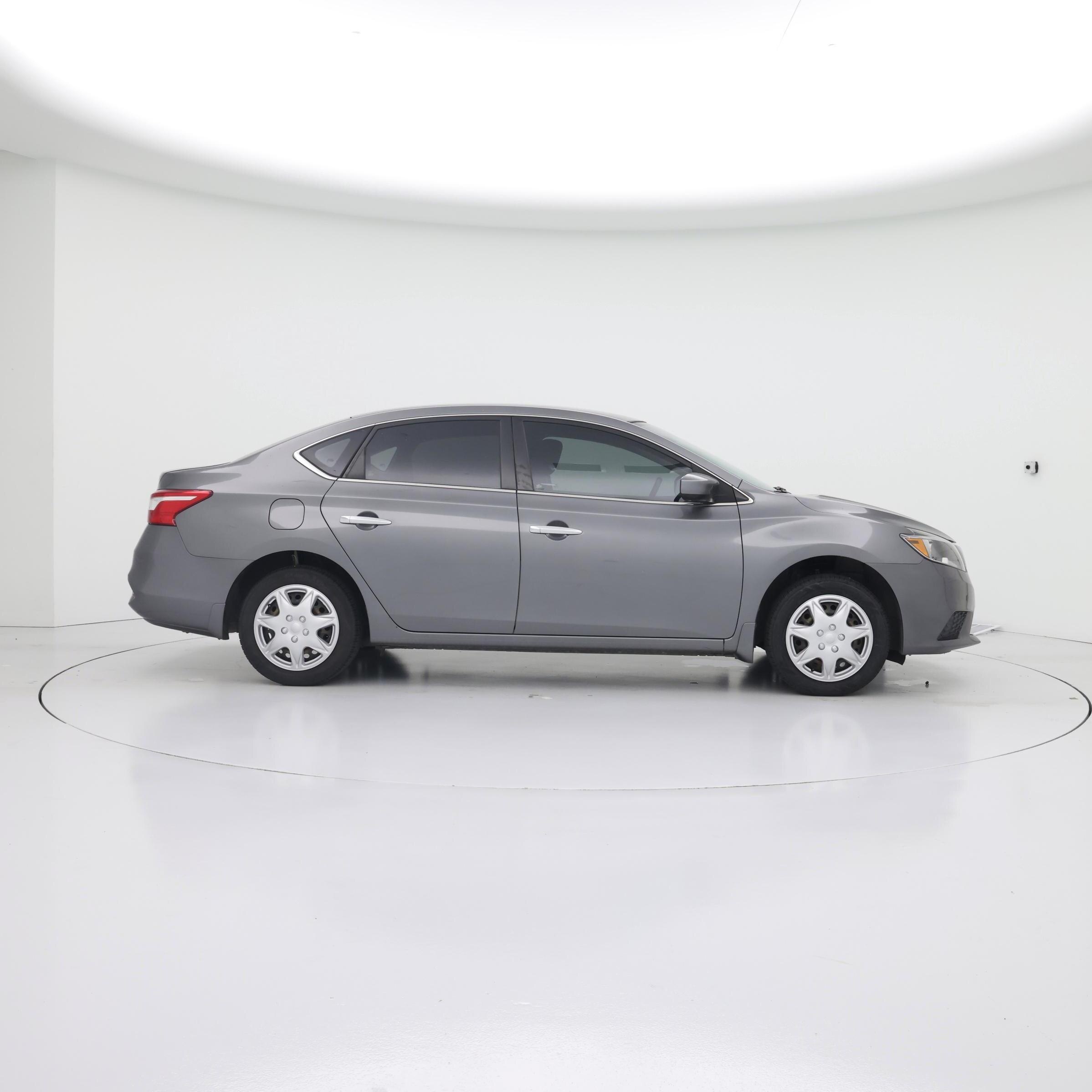 Thumbnail: 2016 Nissan Sentra - 7