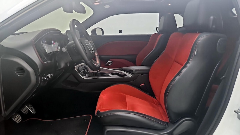 2022 Dodge Challenger R/T 11