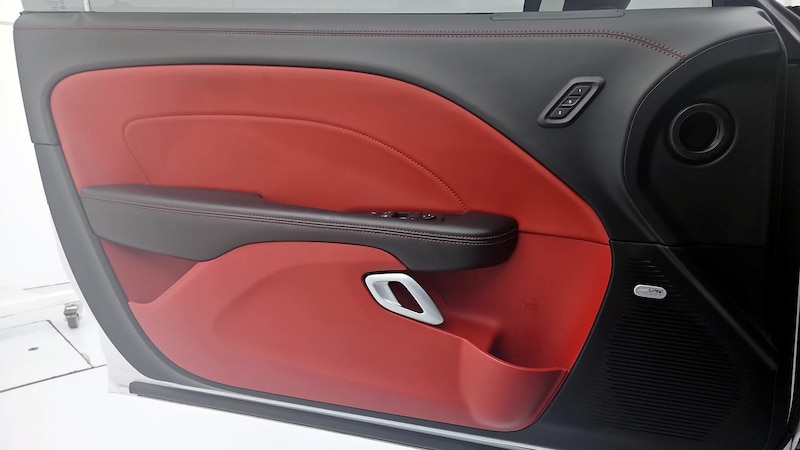 2022 Dodge Challenger R/T 12