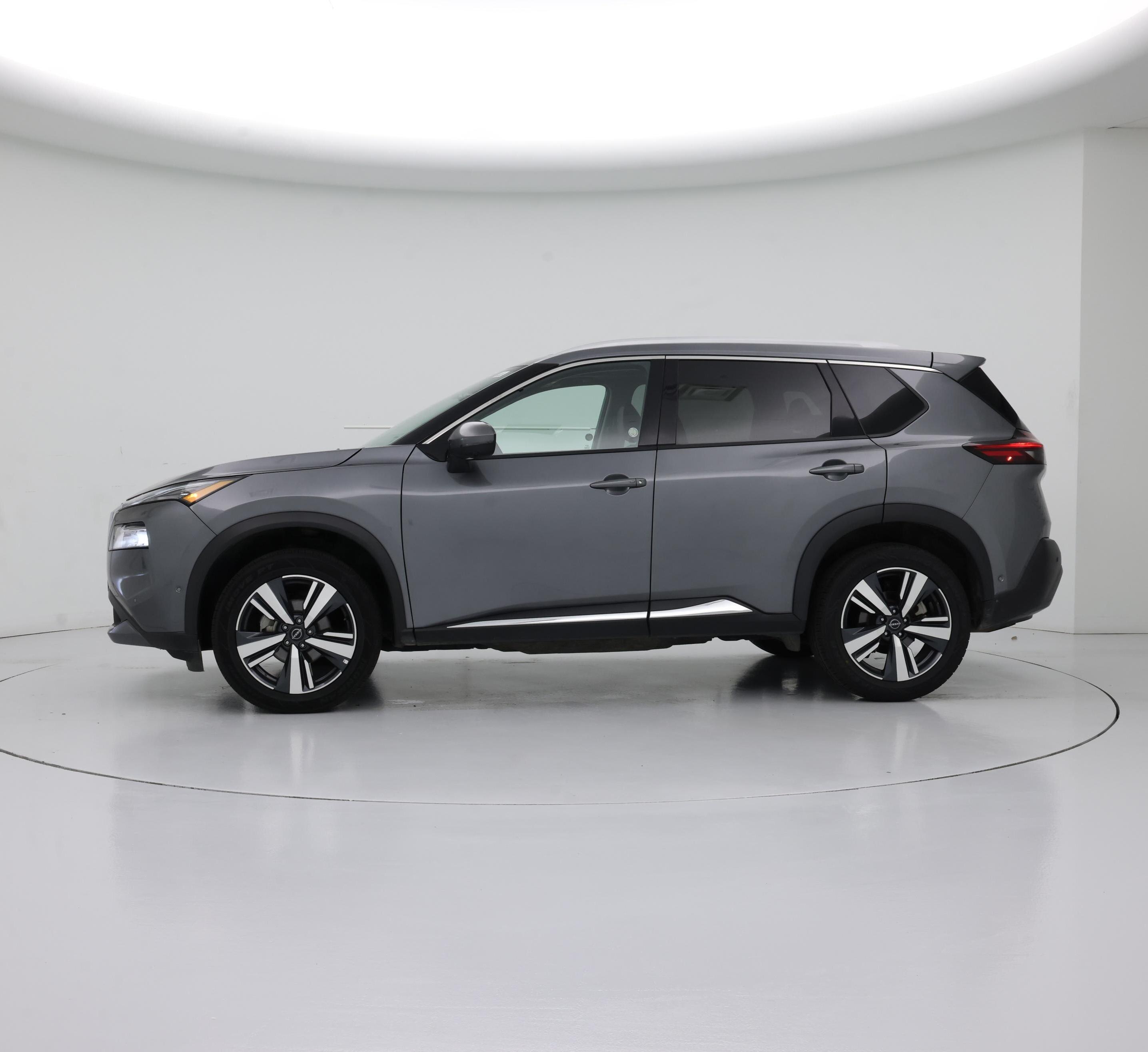 Thumbnail: 2023 Nissan Rogue - 3