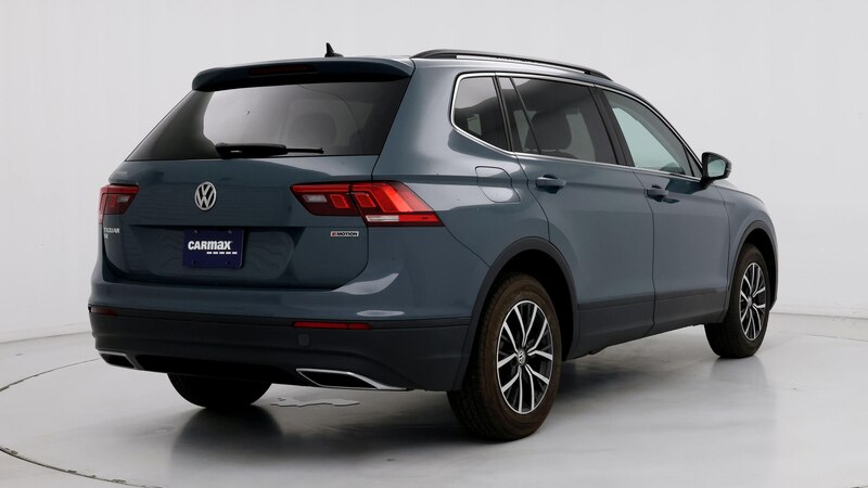 2019 Volkswagen Tiguan SE 8