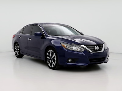 2016 Nissan Altima SR -
                Nashville, TN