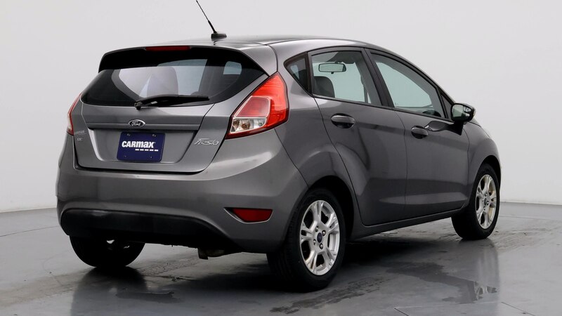 2014 Ford Fiesta SE 8