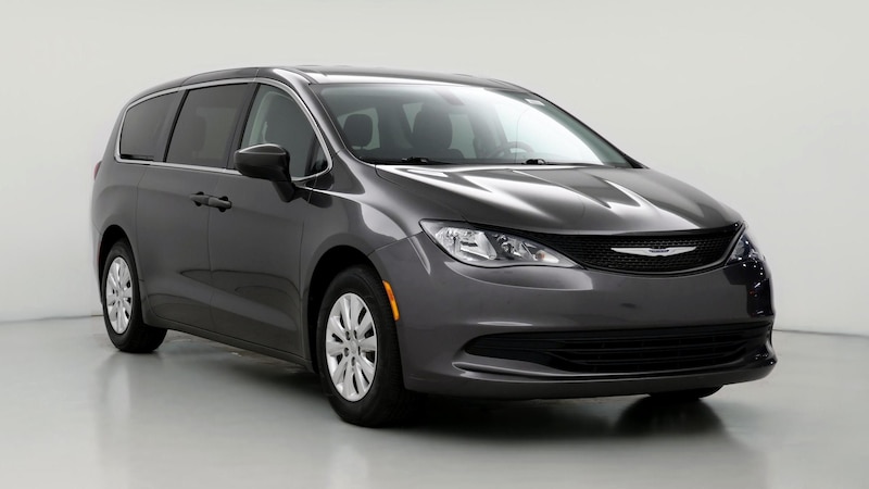 2020 Chrysler Voyager L Hero Image