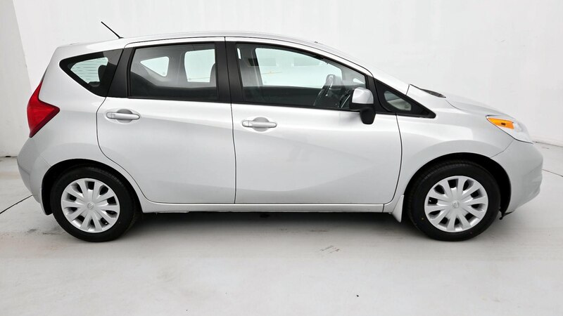 2014 Nissan Versa Note SV 4