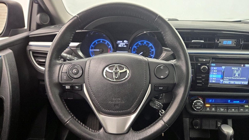 2015 Toyota Corolla S 10