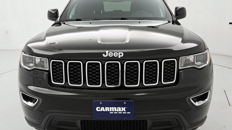 2018 Jeep Grand Cherokee Laredo 2