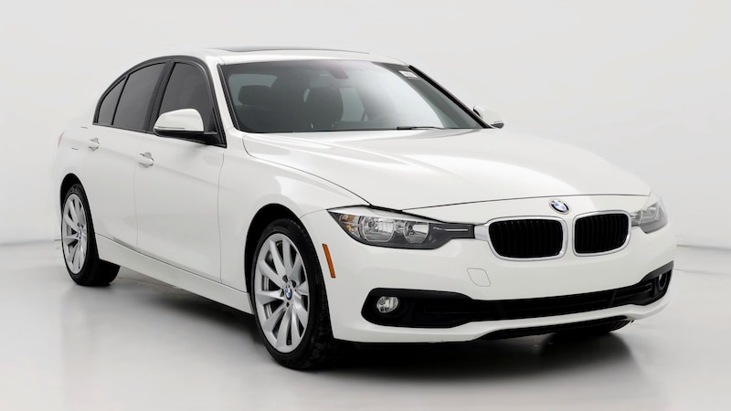 2016 BMW 3 Series 320i Hero Image