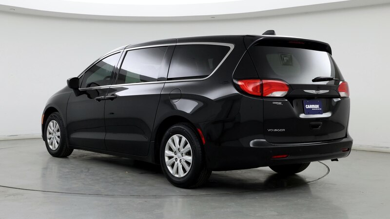 2021 Chrysler Voyager L 2