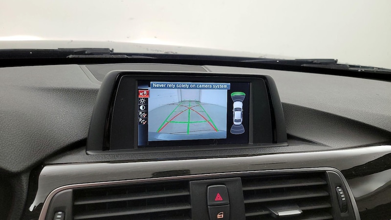 2017 BMW 3 Series 330xi 14