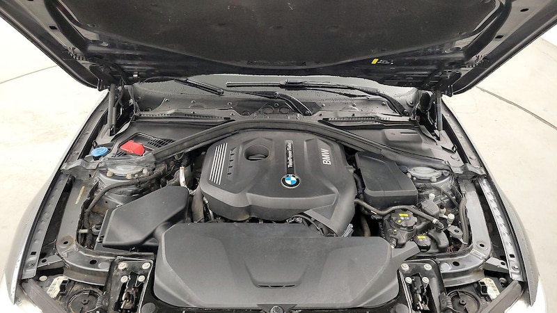 2017 BMW 3 Series 330xi 22