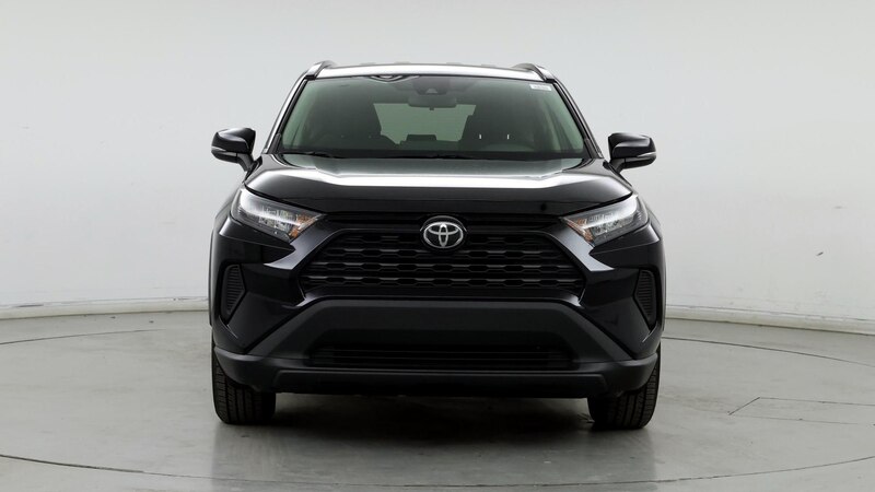 2020 Toyota RAV4 LE 5