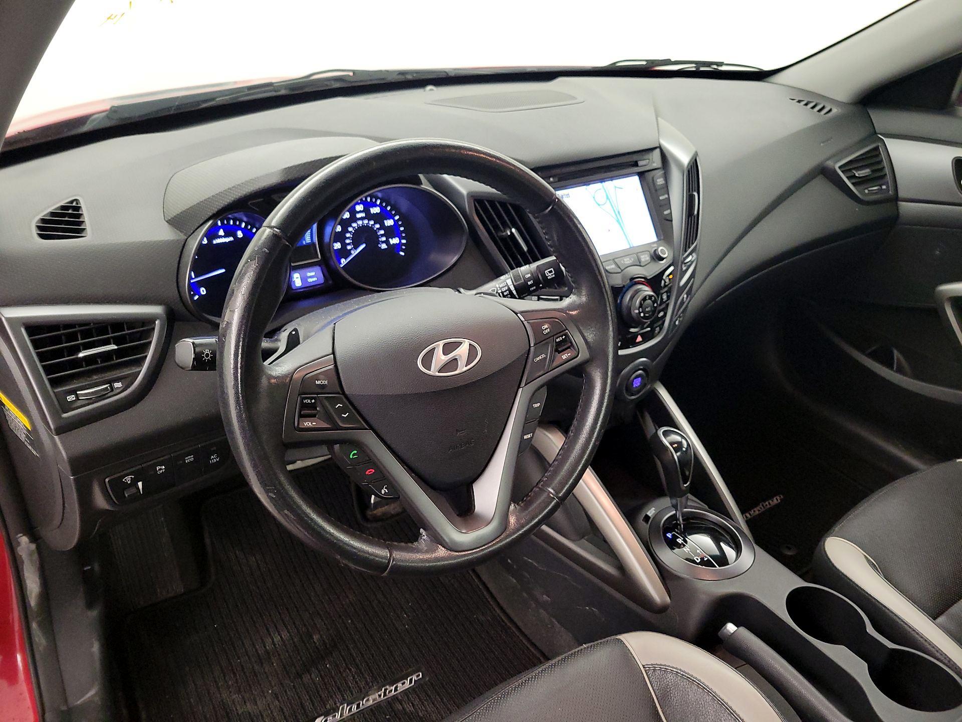 Thumbnail: 2013 Hyundai Veloster - 9