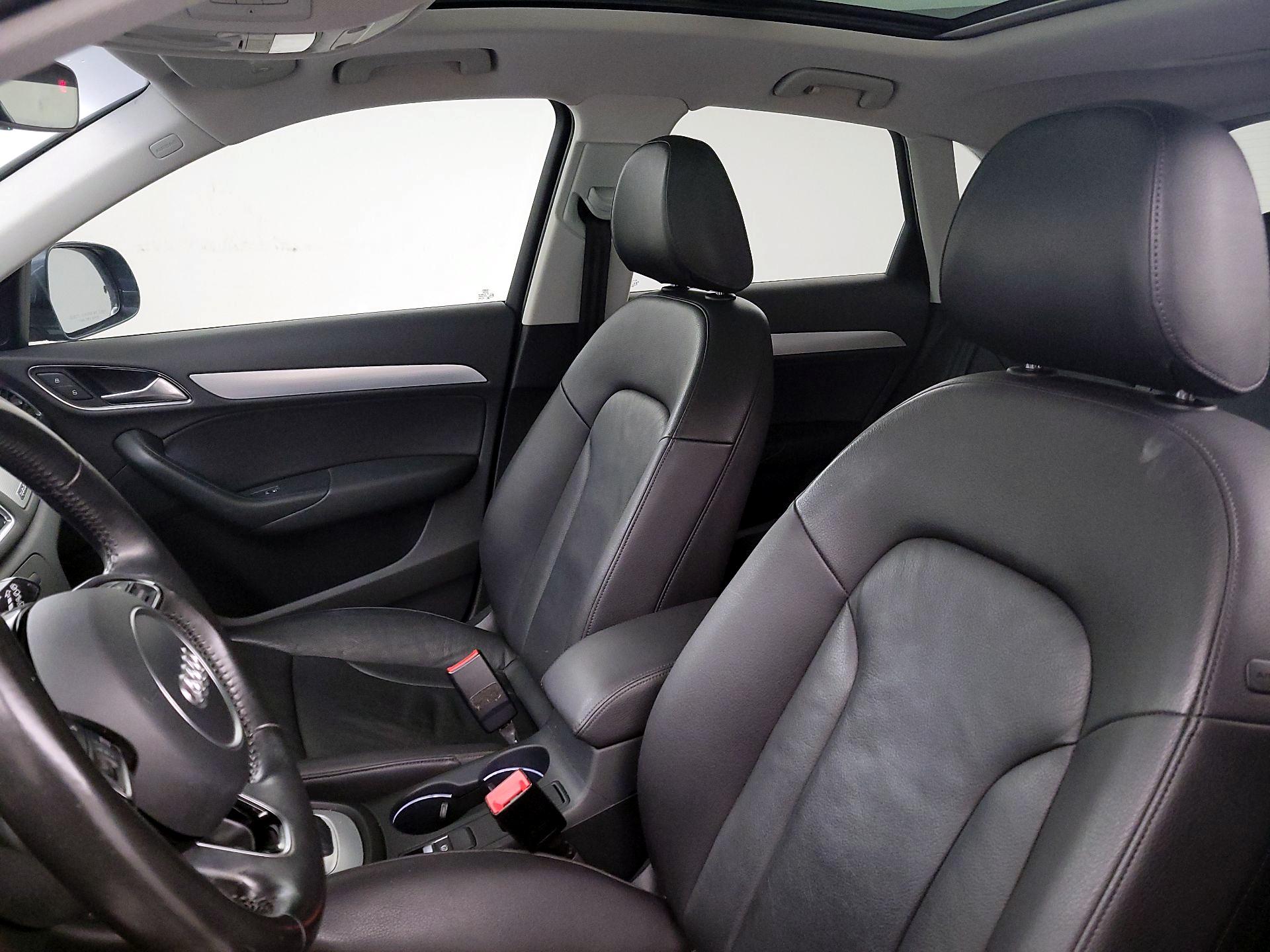 Thumbnail: 2016 Audi Q3 - 11