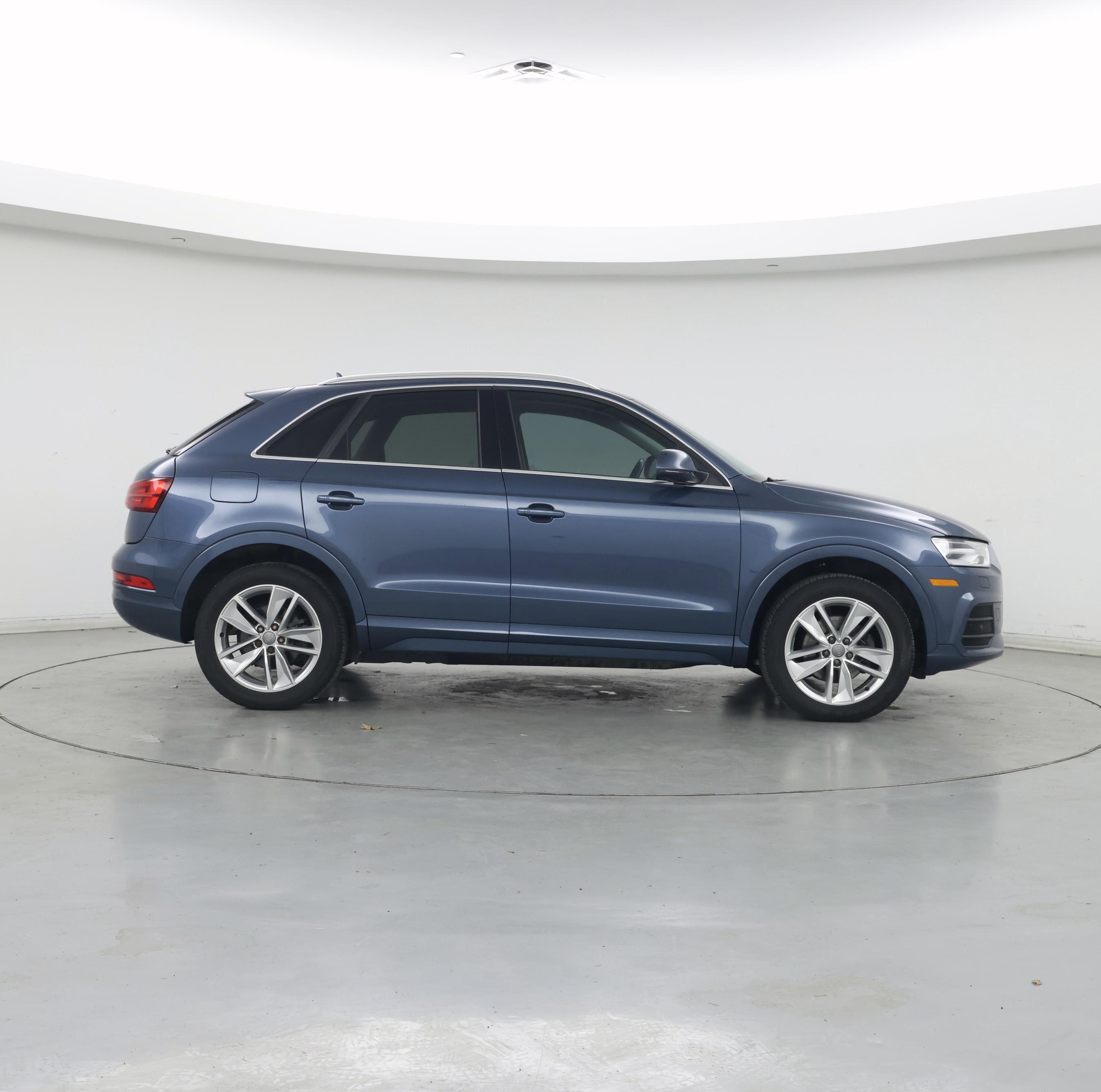 Thumbnail: 2016 Audi Q3 - 7