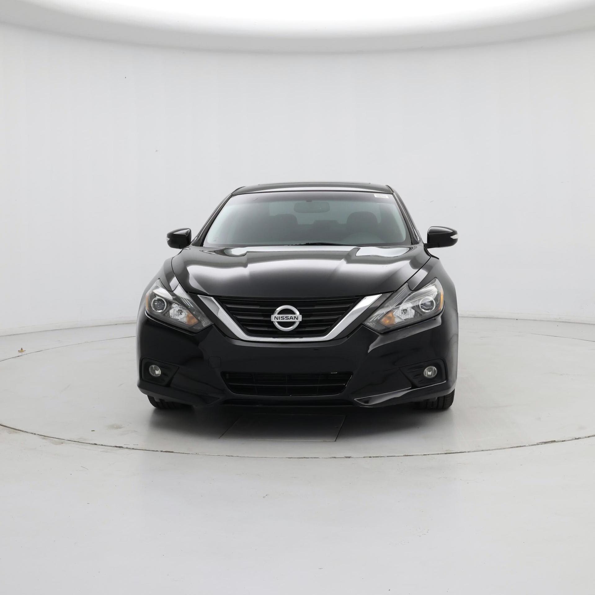 Thumbnail: 2016 Nissan Altima - 5