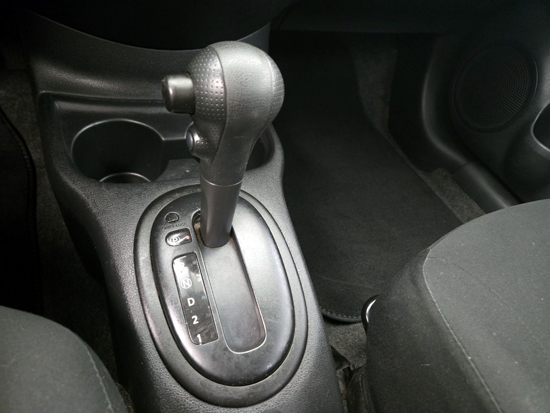Thumbnail: 2015 Nissan Versa - 16