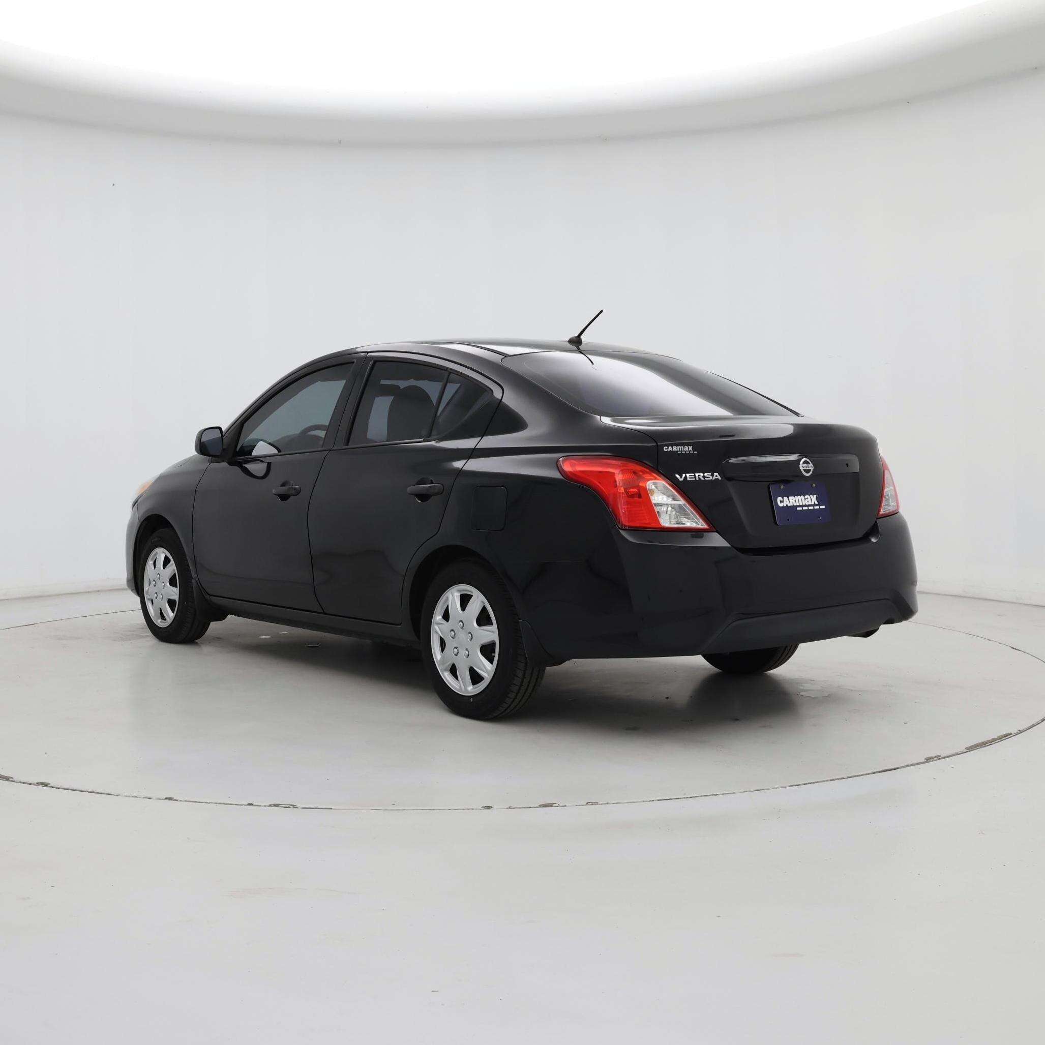 Thumbnail: 2015 Nissan Versa - 2