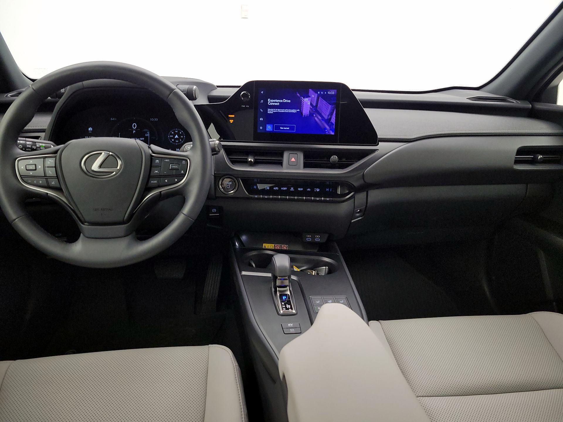 Thumbnail: 2025 Lexus UX - 9