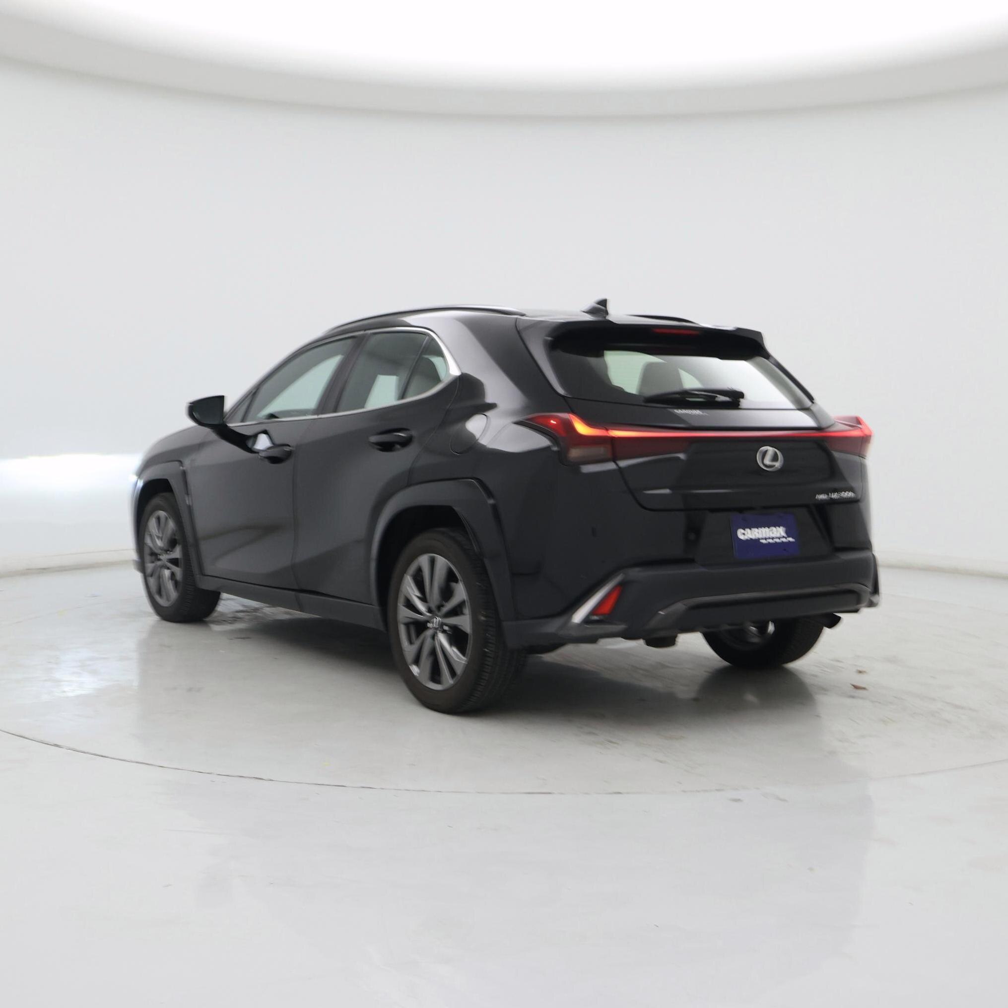 Thumbnail: 2025 Lexus UX - 2