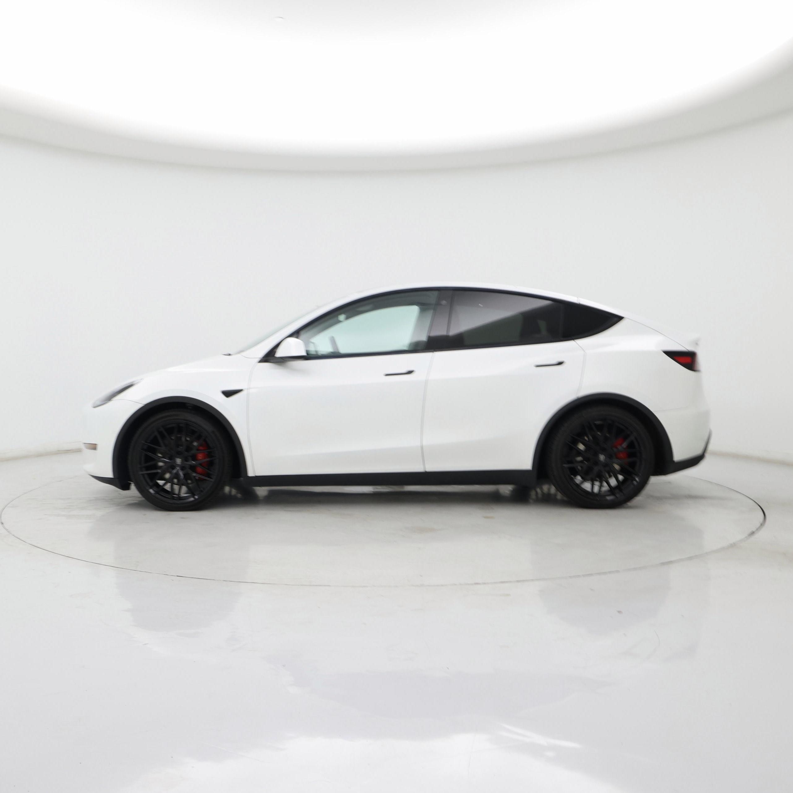 Thumbnail: 2020 Tesla Model Y - 3