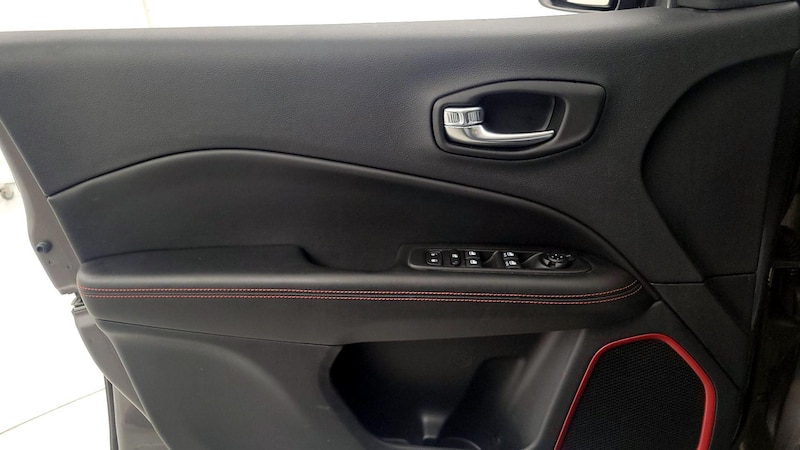 2020 Jeep Compass Trailhawk 13
