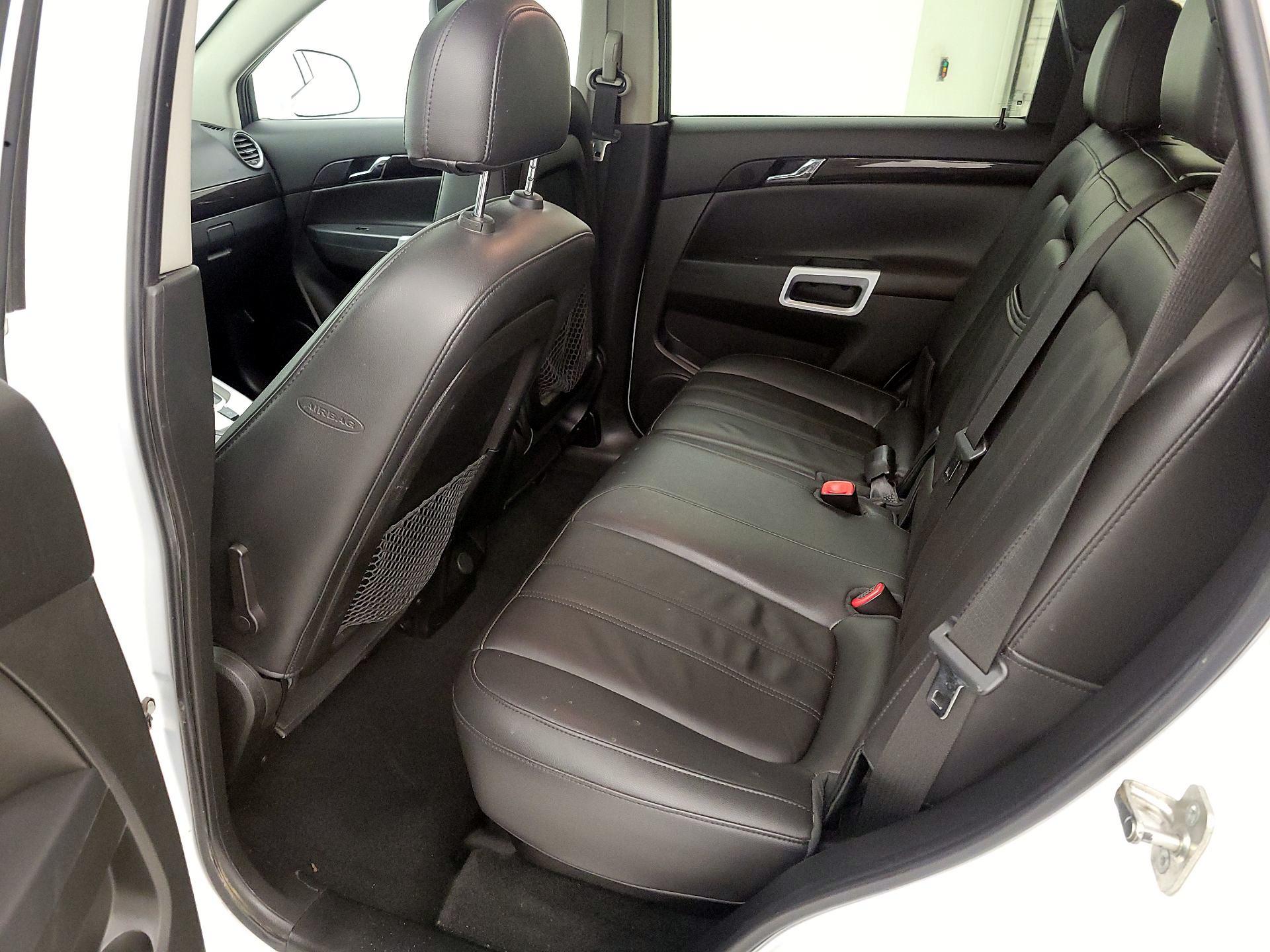 Thumbnail: 2014 Chevrolet Captiva Sport - 17