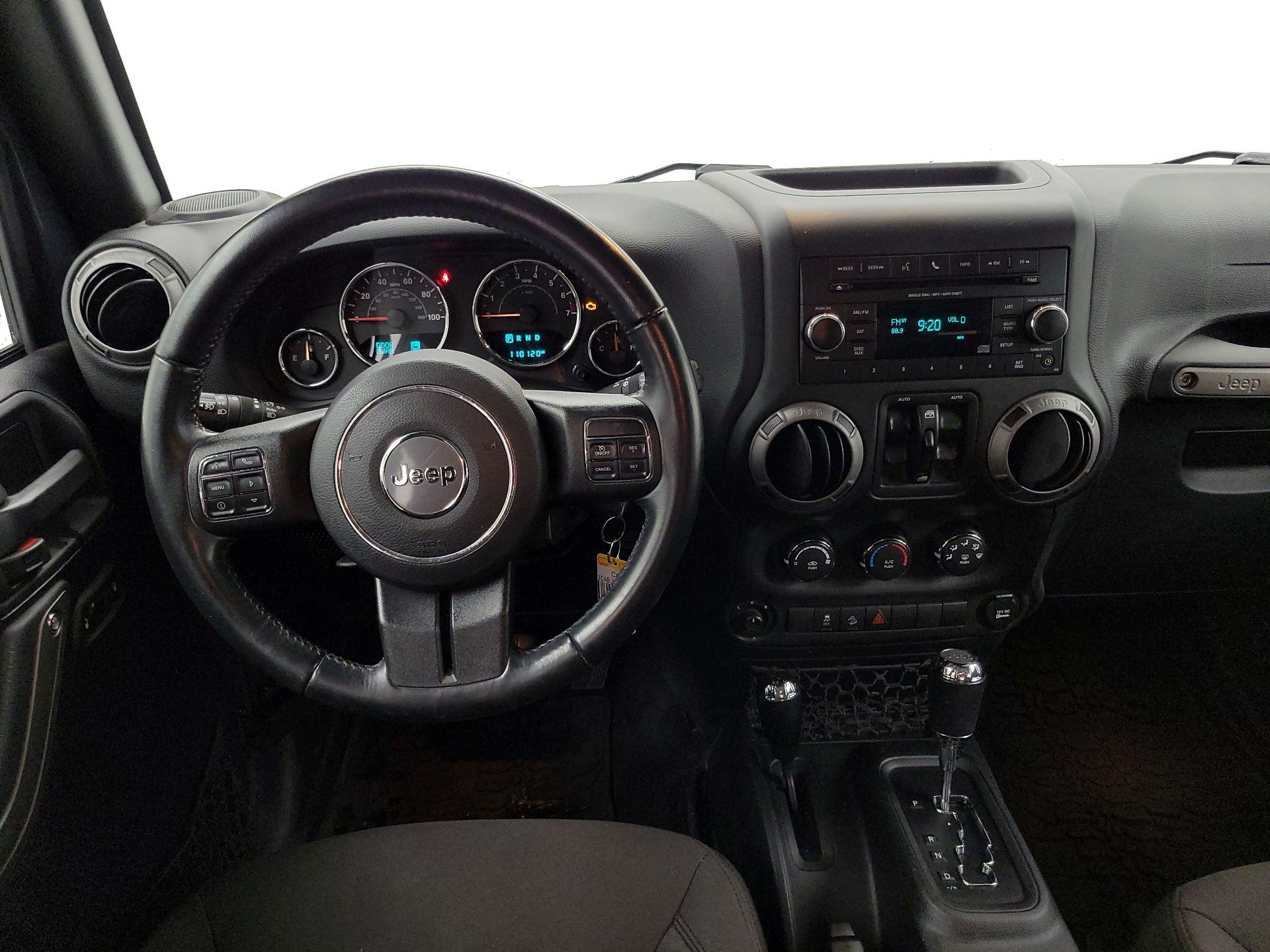 Thumbnail: 2016 Jeep Wrangler - 10