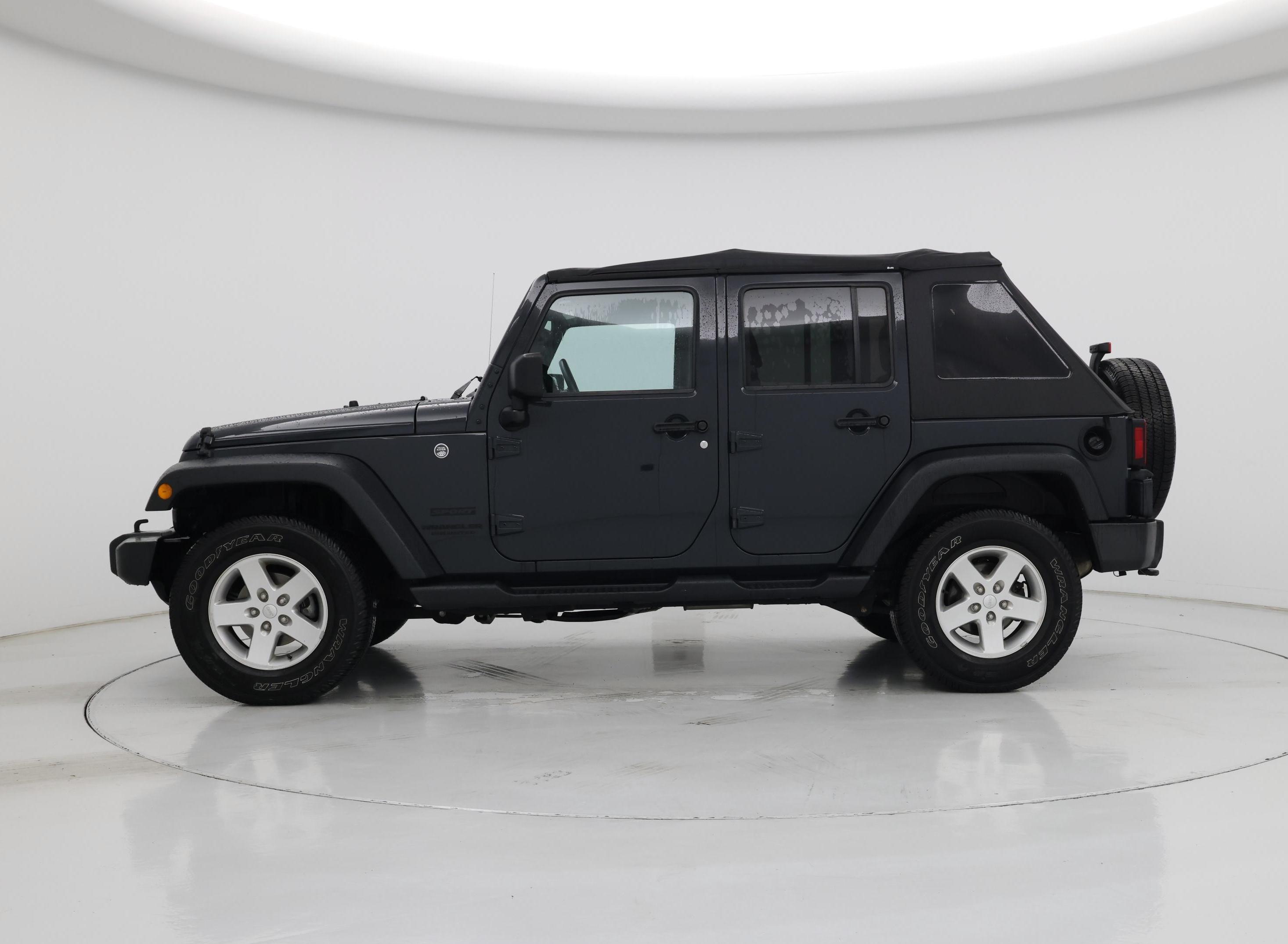 Thumbnail: 2016 Jeep Wrangler - 3