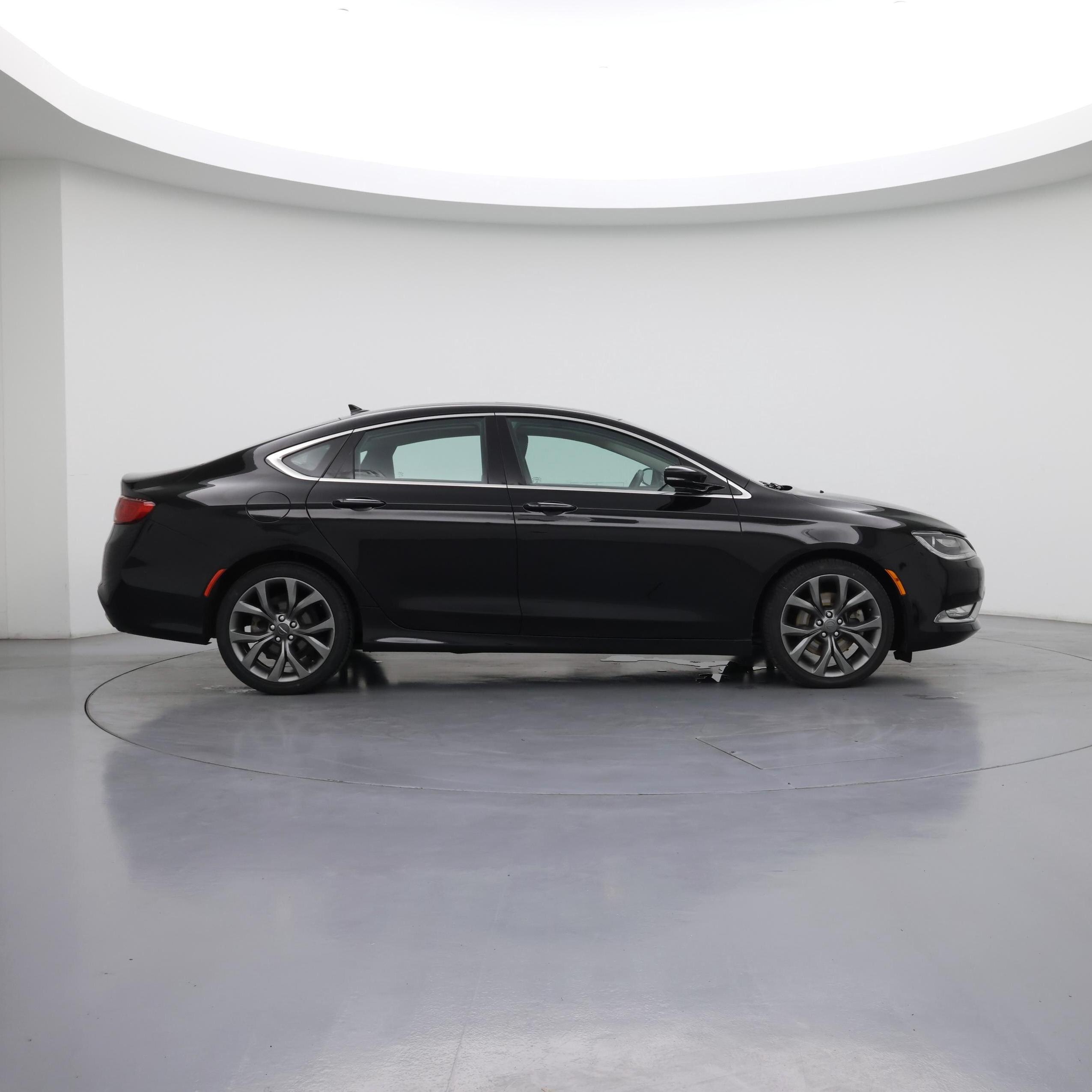 Thumbnail: 2015 Chrysler 200 - 7