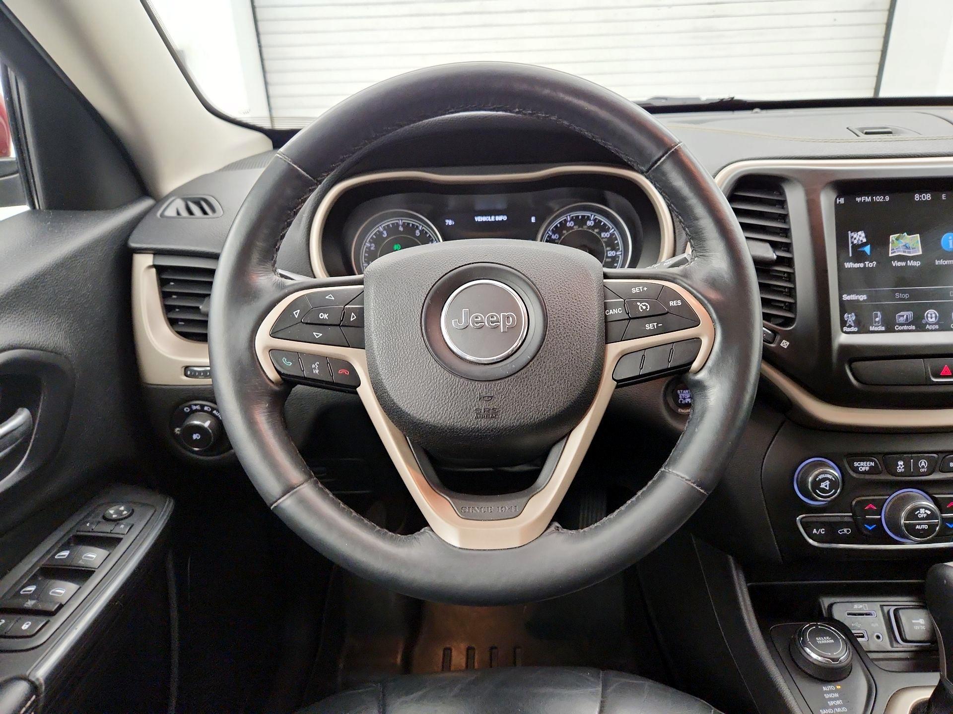 Thumbnail: 2015 Jeep Cherokee - 10