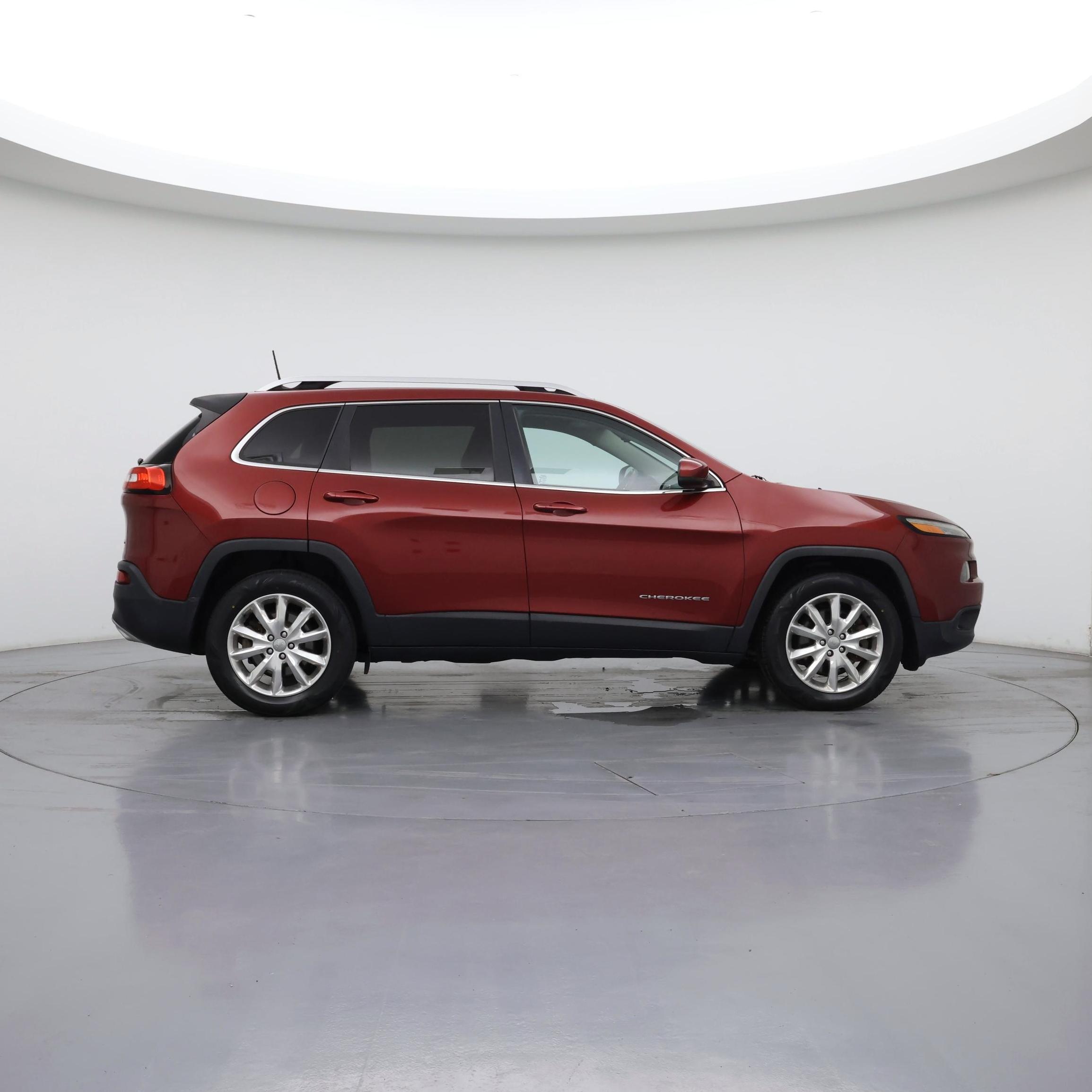 Thumbnail: 2015 Jeep Cherokee - 7
