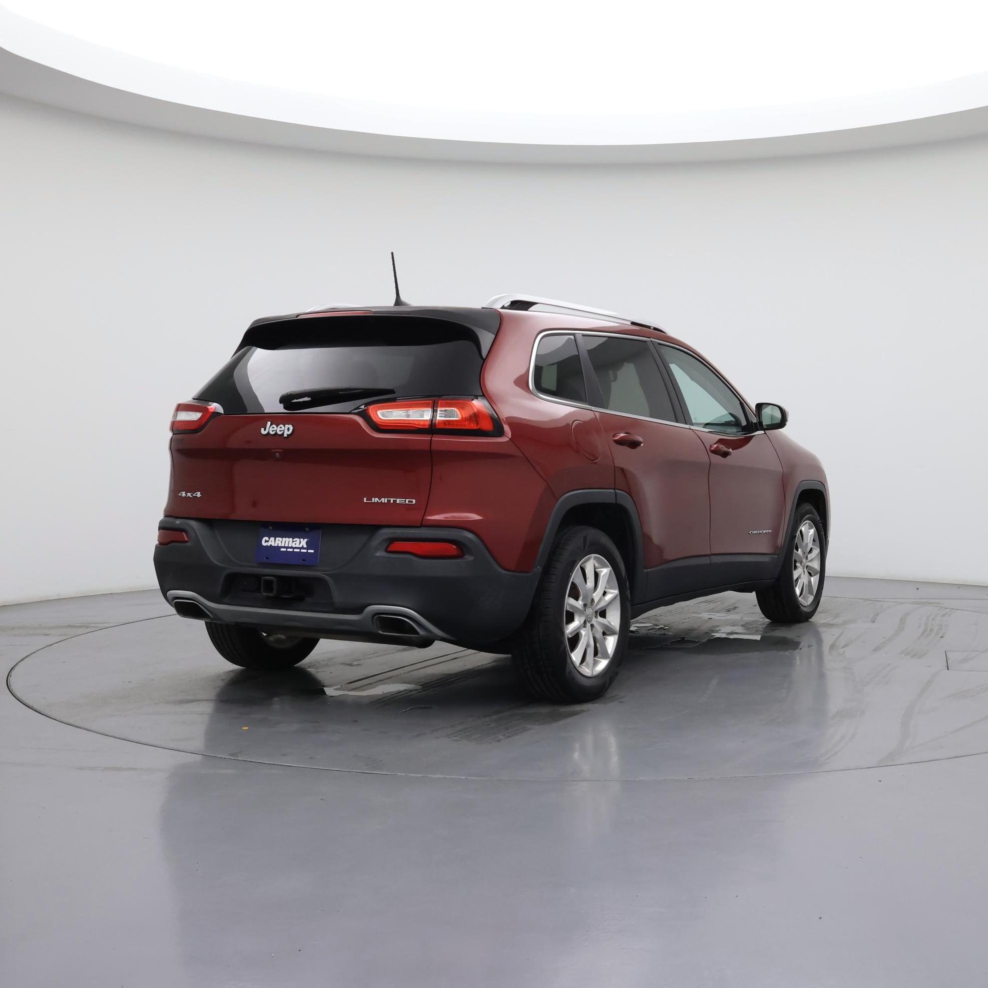 Thumbnail: 2015 Jeep Cherokee - 8