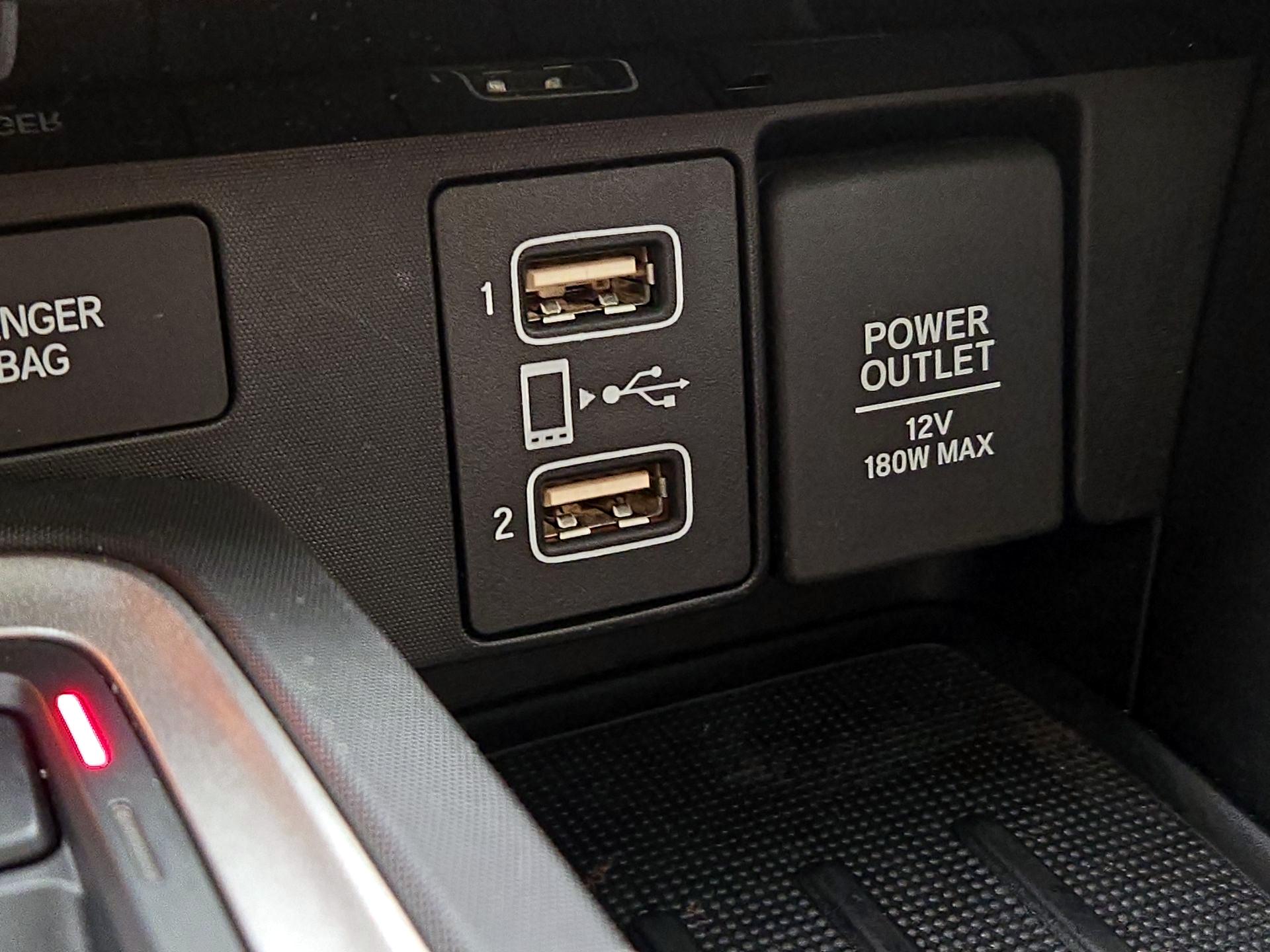 Thumbnail: 2019 Honda Insight - 19