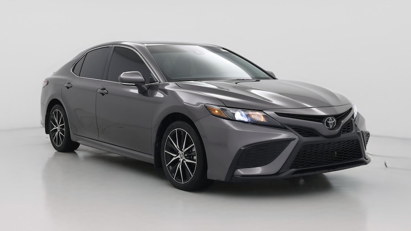 2024 Toyota Camry SE Hero Image