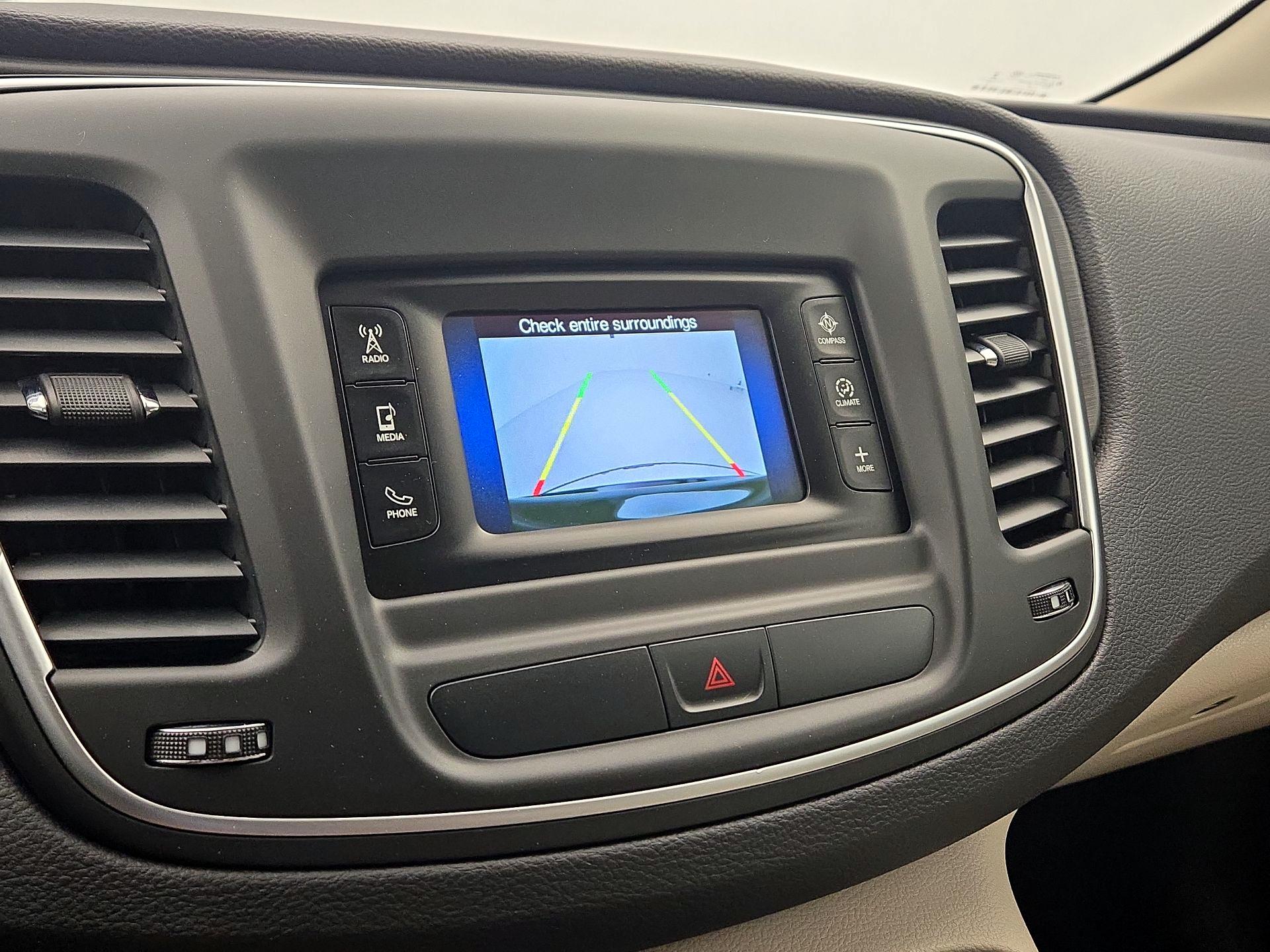 Thumbnail: 2015 Chrysler 200 - 14