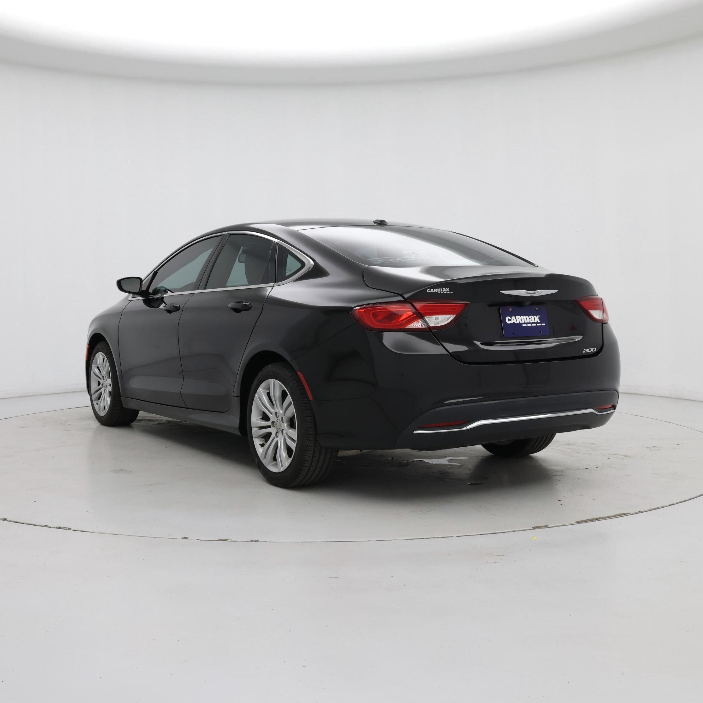 Thumbnail: 2015 Chrysler 200 - 2