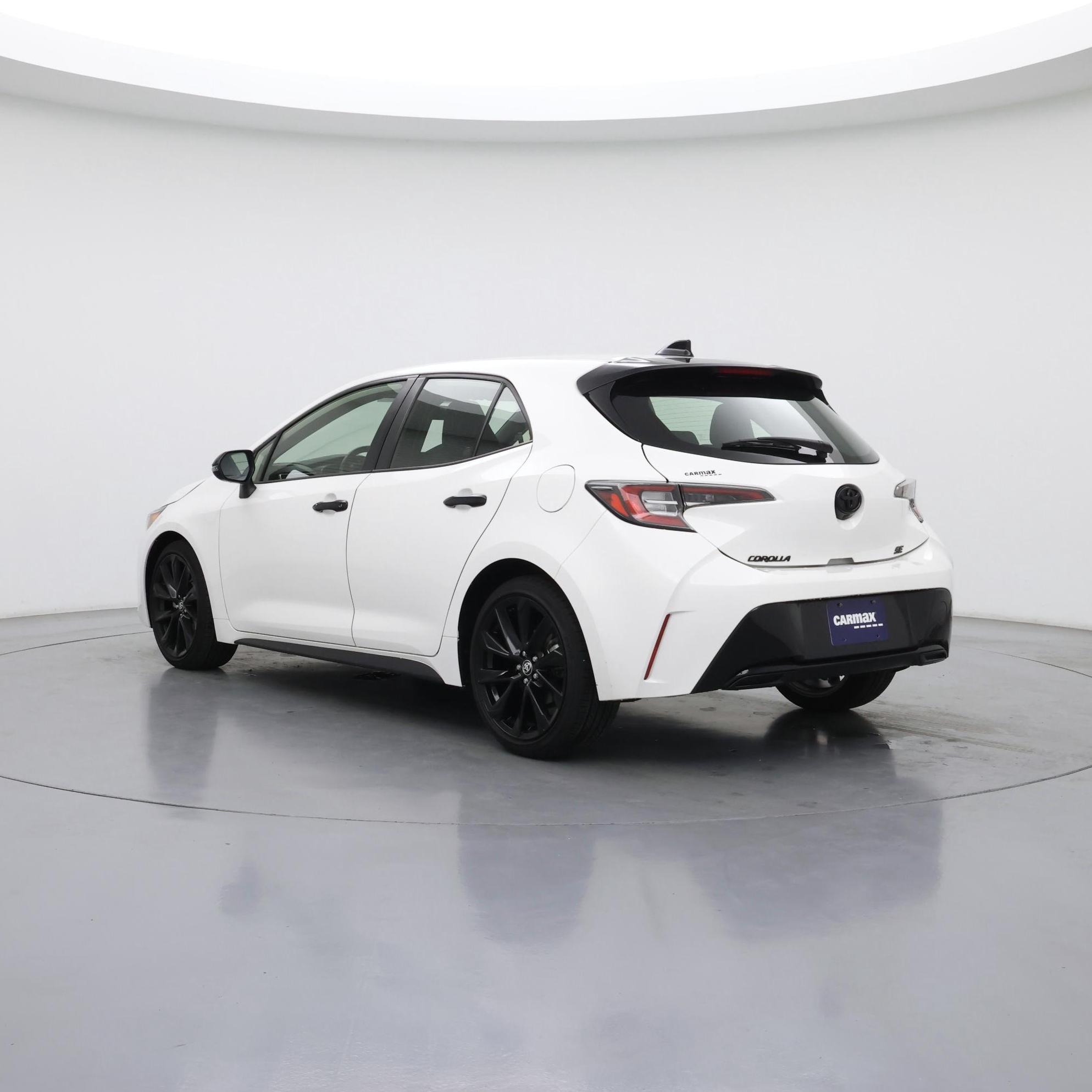 Thumbnail: 2021 Toyota Corolla - 2