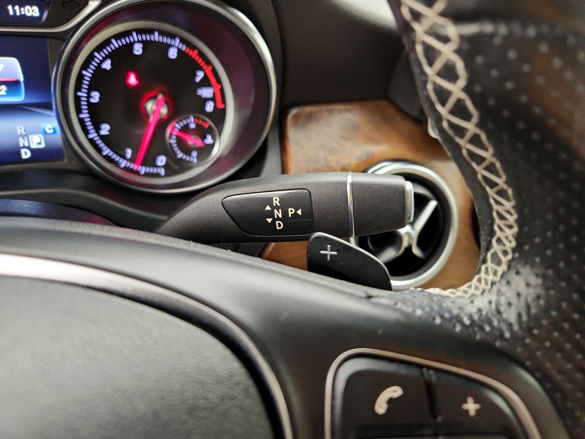 Thumbnail: 2020 Mercedes-Benz GLA - 17