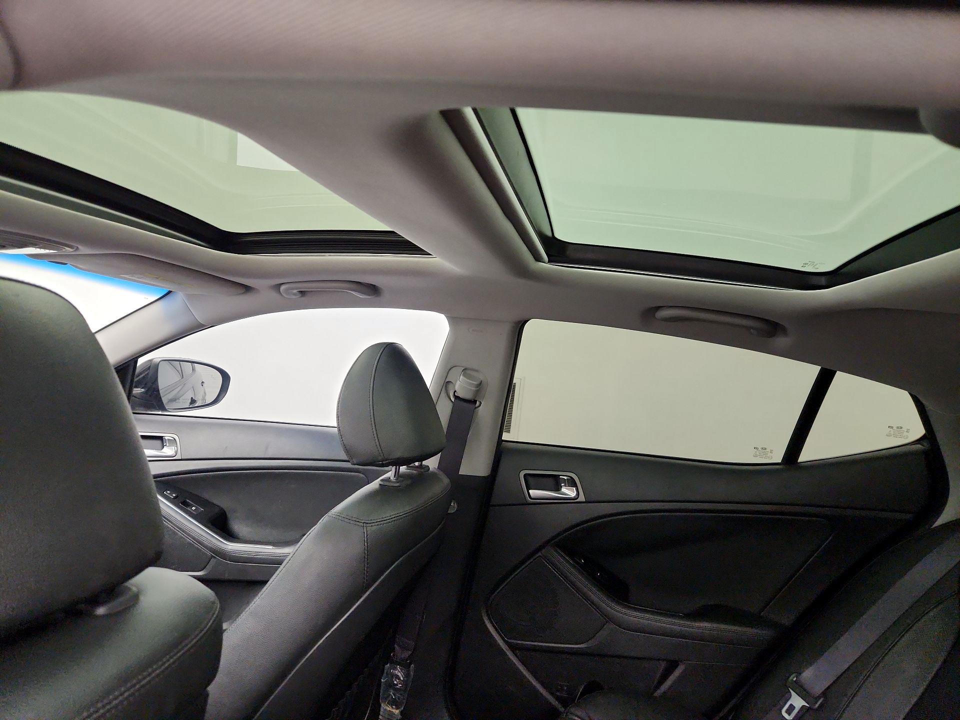 Thumbnail: 2016 Kia Optima - 20