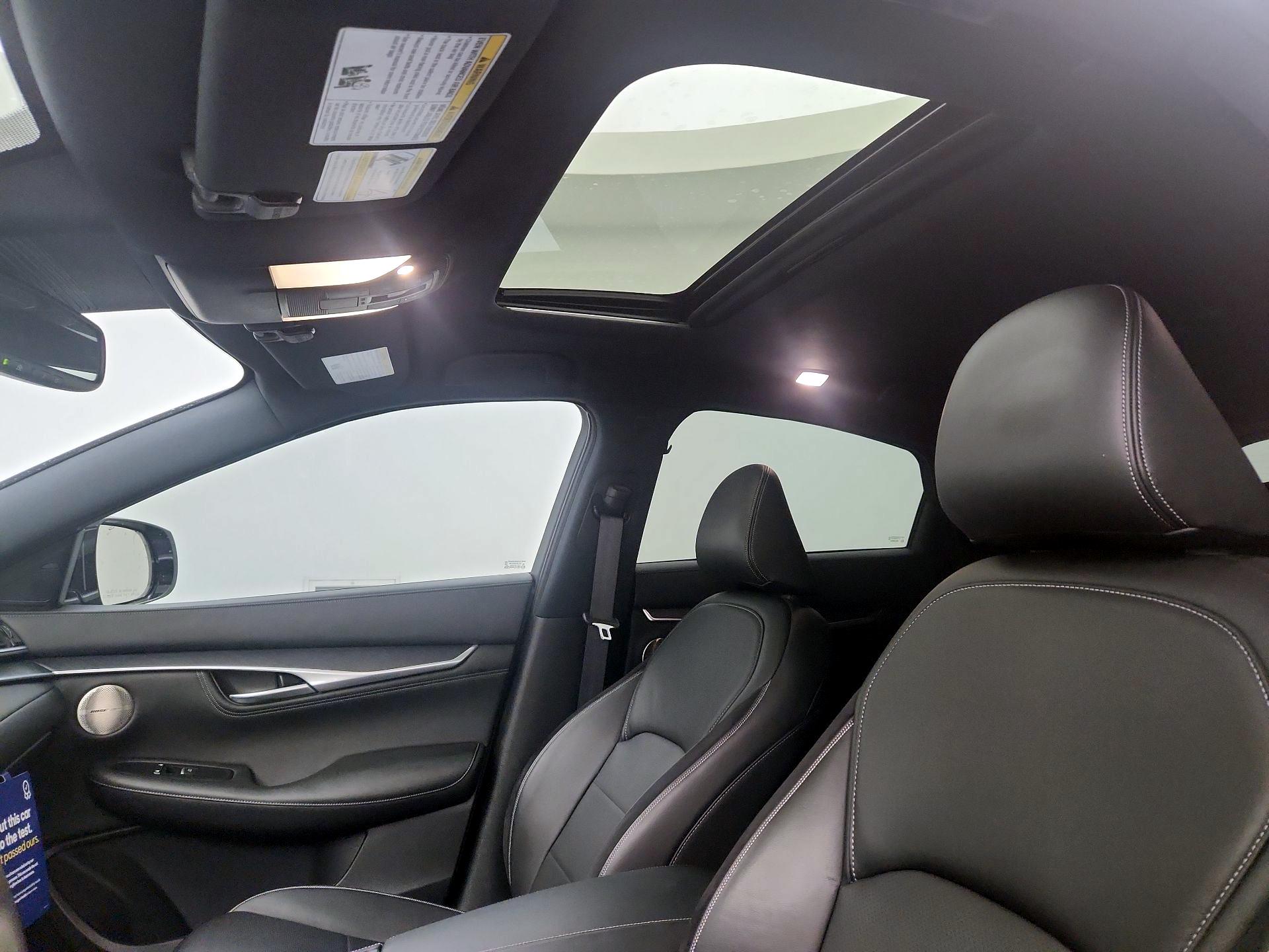 Thumbnail: 2022 INFINITI QX55 - 20