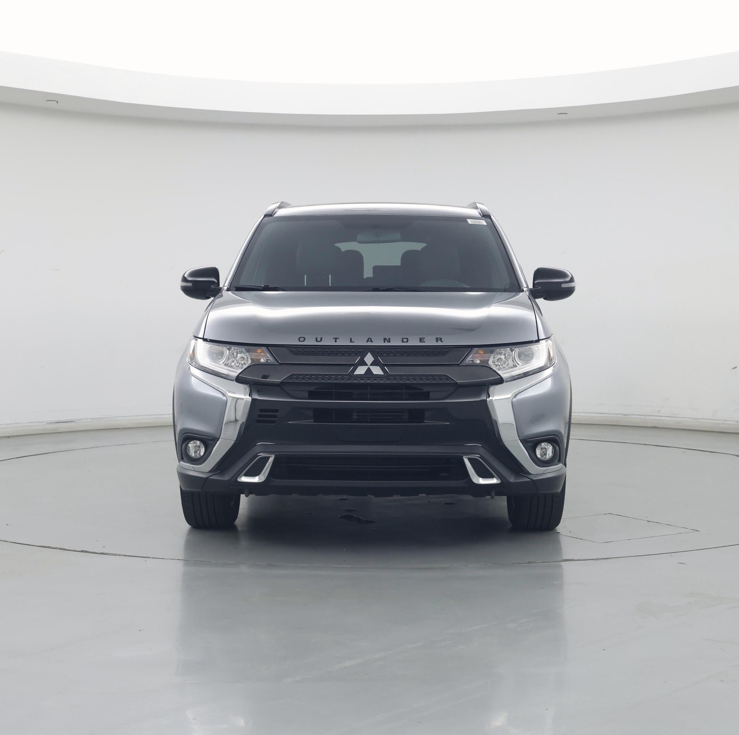 Thumbnail: 2019 Mitsubishi Outlander - 5