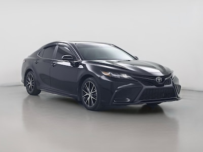 Black 2024 Toyota Camry SE